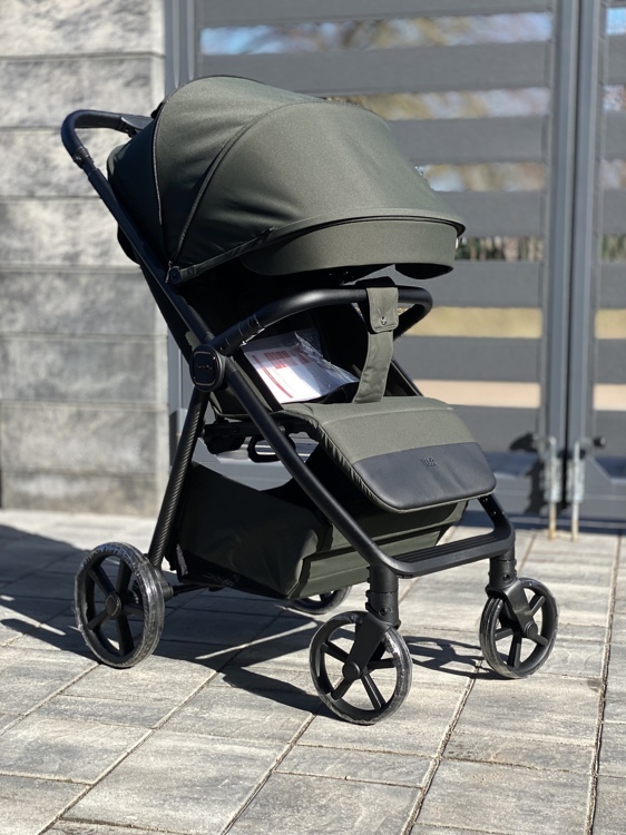 Лёгкая всесезонная Carrello Bravo Carbon 2025г.