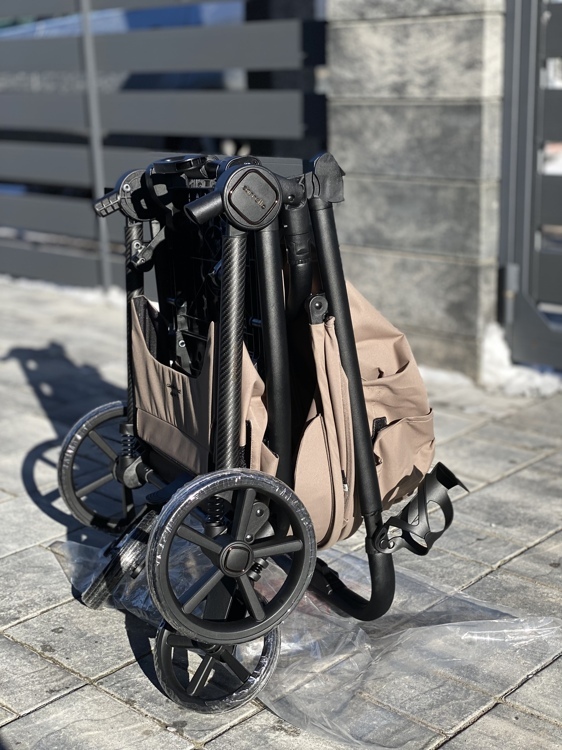 Лёгкая всесезонная Carrello Bravo Carbon 2025г.