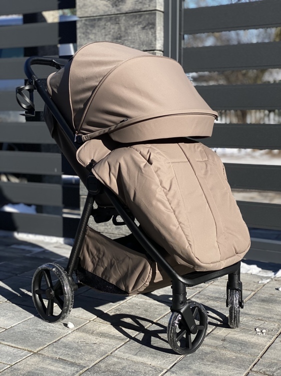 Лёгкая всесезонная Carrello Bravo Carbon 2025г.